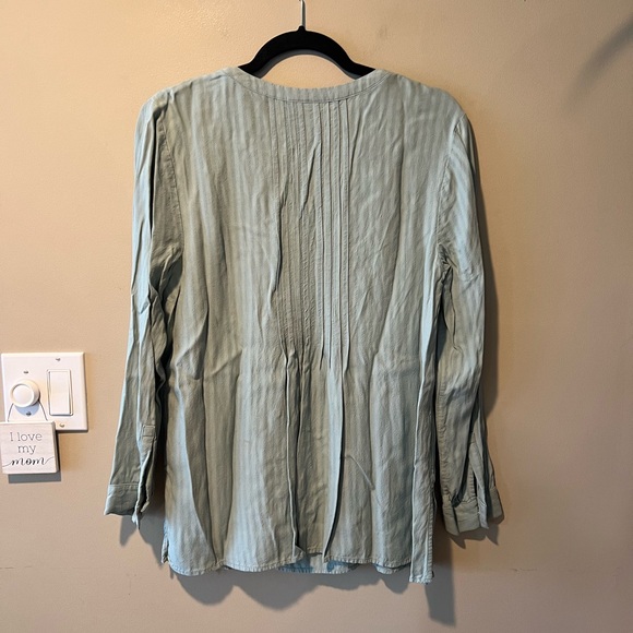 J. Jill 2-Tone Sage Green Subtle Stripe Print Rayon Top with Pintucking - Picture 9 of 13
